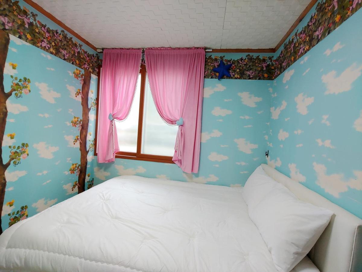 Herb In Pension เมืองเชจู ภายนอก รูปภาพ